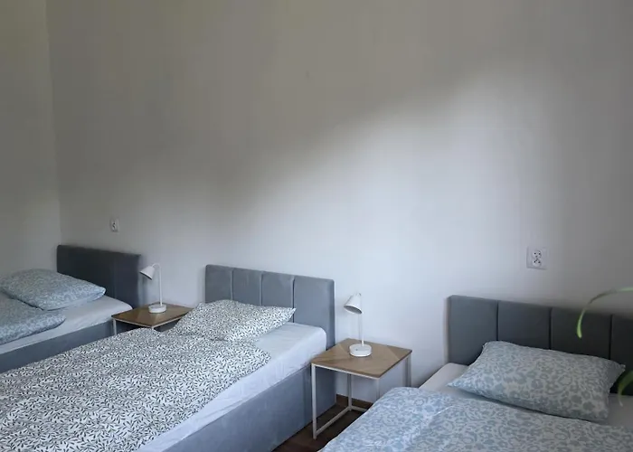 U Wiktorii בית חווה Sapow